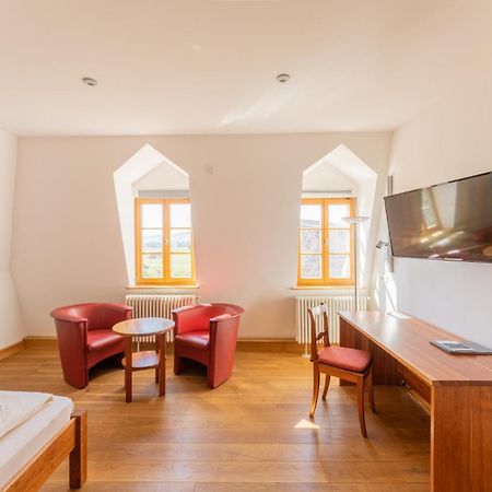 Biohotel Stiftsgut Wilhelmsgluecksbrunn Creuzburg Ngoại thất bức ảnh