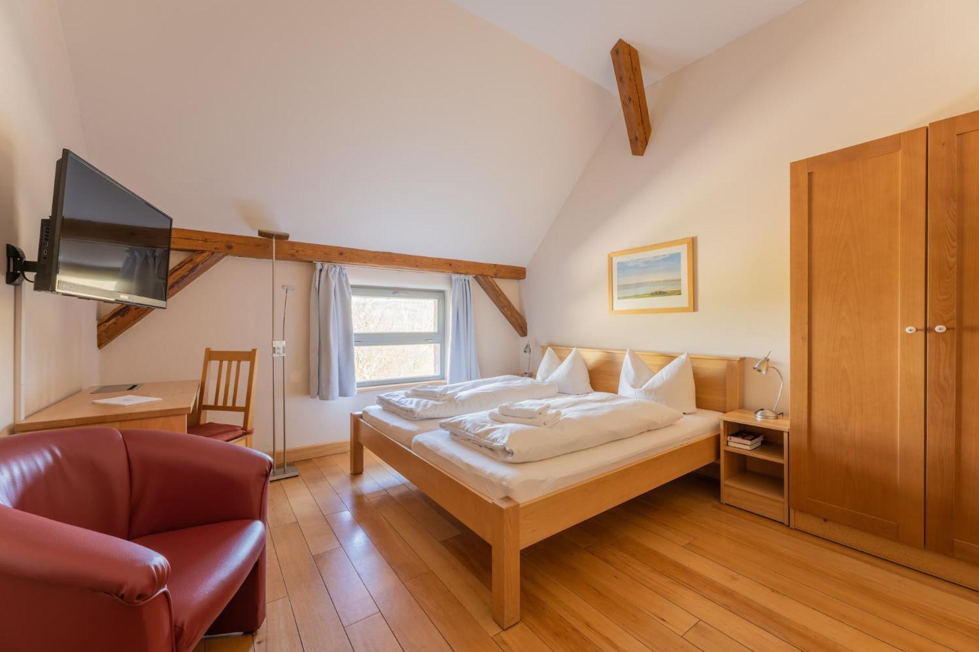Biohotel Stiftsgut Wilhelmsgluecksbrunn Creuzburg Ngoại thất bức ảnh
