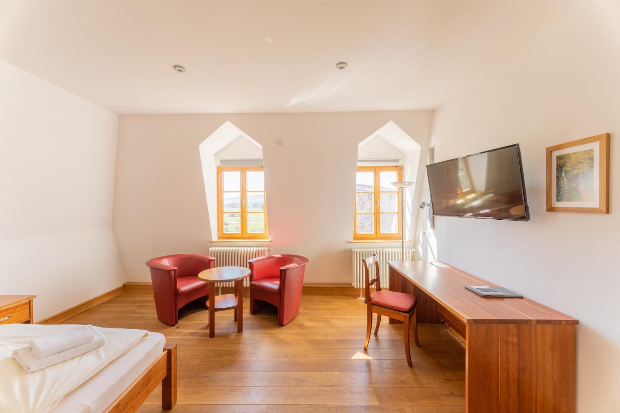 Biohotel Stiftsgut Wilhelmsgluecksbrunn Creuzburg Ngoại thất bức ảnh