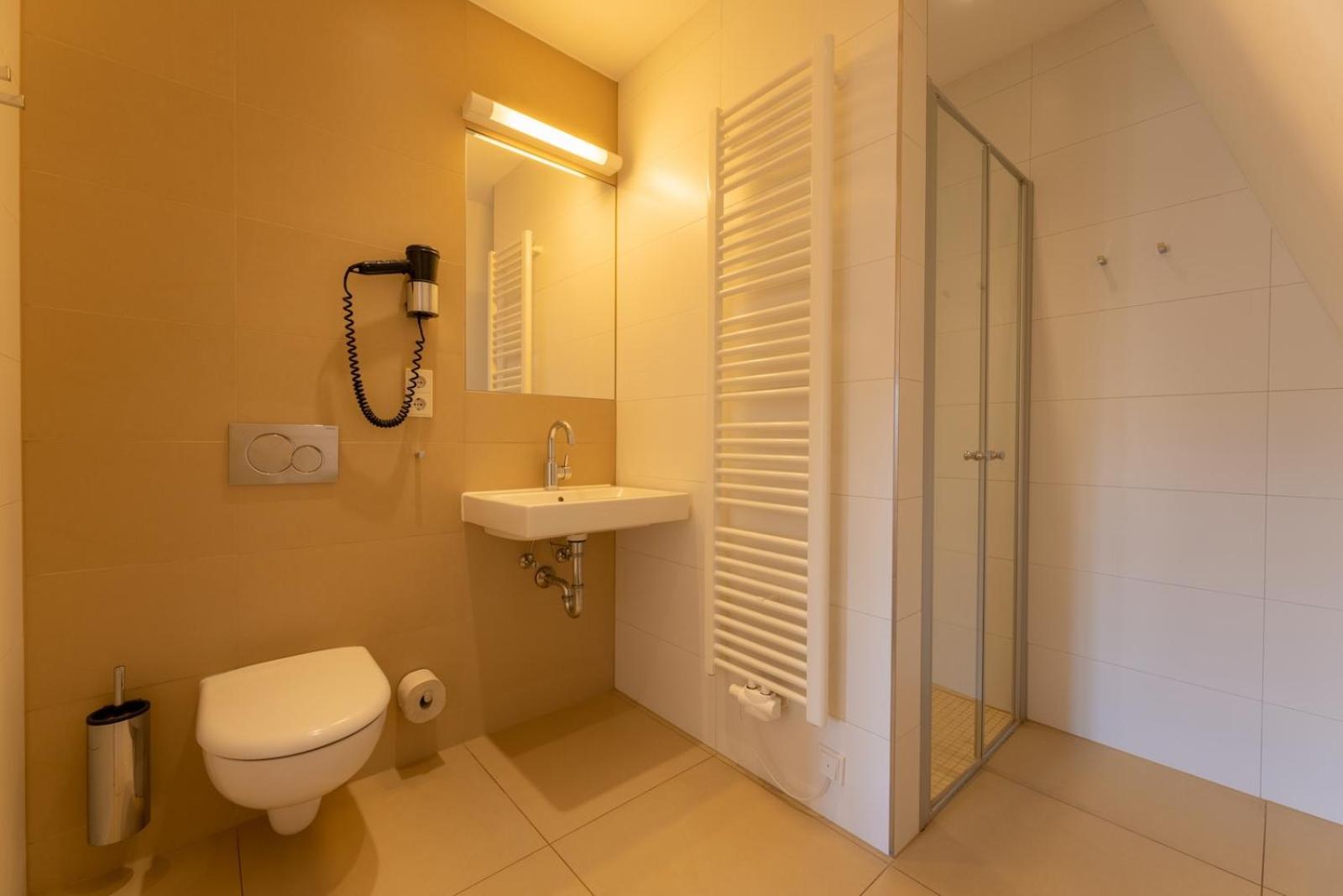 Biohotel Stiftsgut Wilhelmsgluecksbrunn Creuzburg Ngoại thất bức ảnh